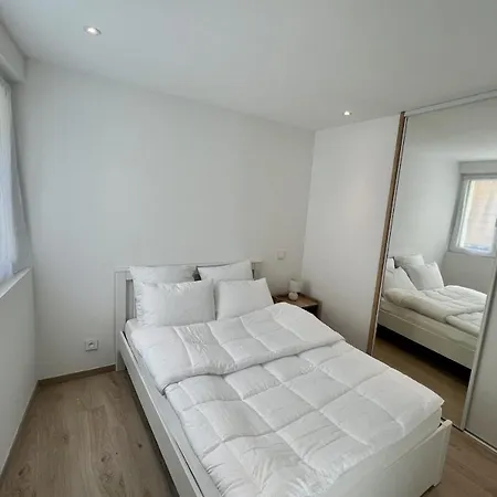 Bright 30M In The Center And Close To The Beach Lägenhet *